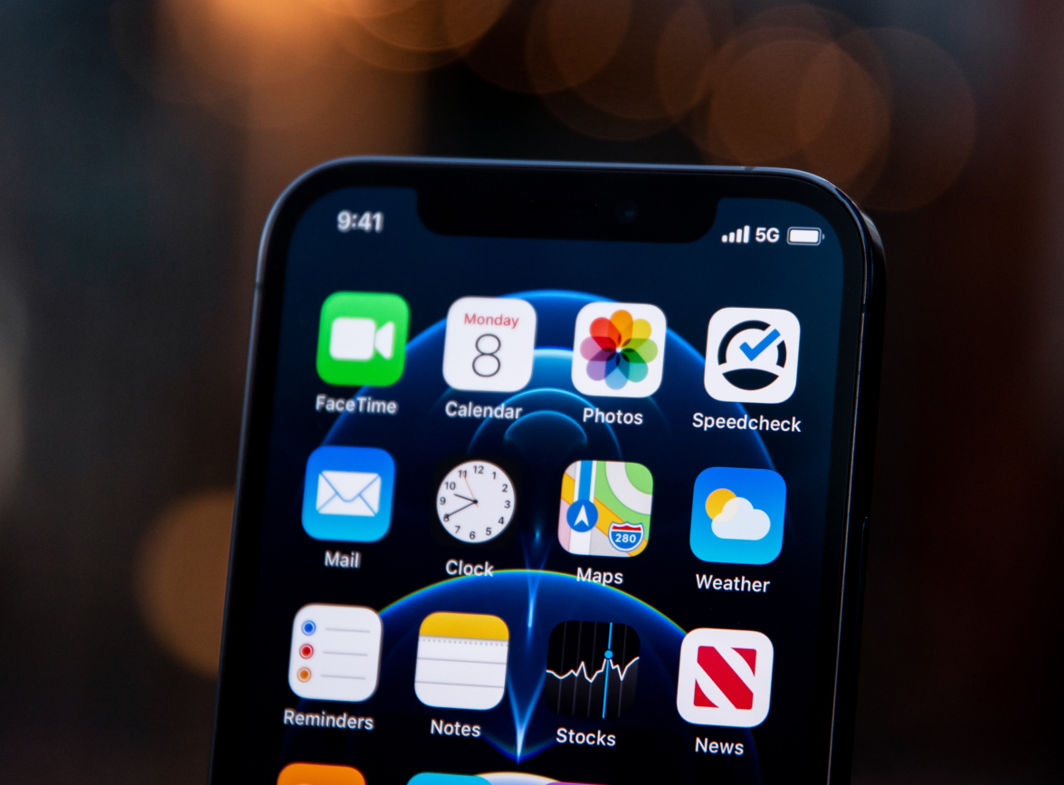 金湾苹果手机维修分享为什么 iPhone 12 在冬季会自动关机 