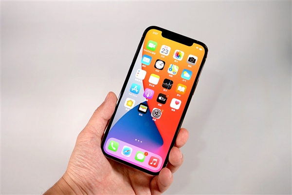 金湾苹果手机维修分享iOS 14.2修订版已到，专属iPhone 12系列 