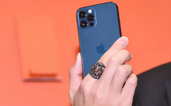 金湾苹果手机维修分享iPhone12系列重启方法教程 