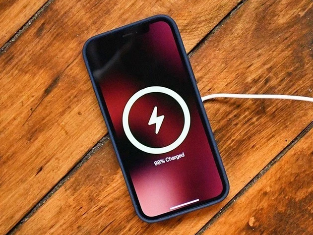 金湾苹果手机维修分享iPhone 12可以随便充电吗 